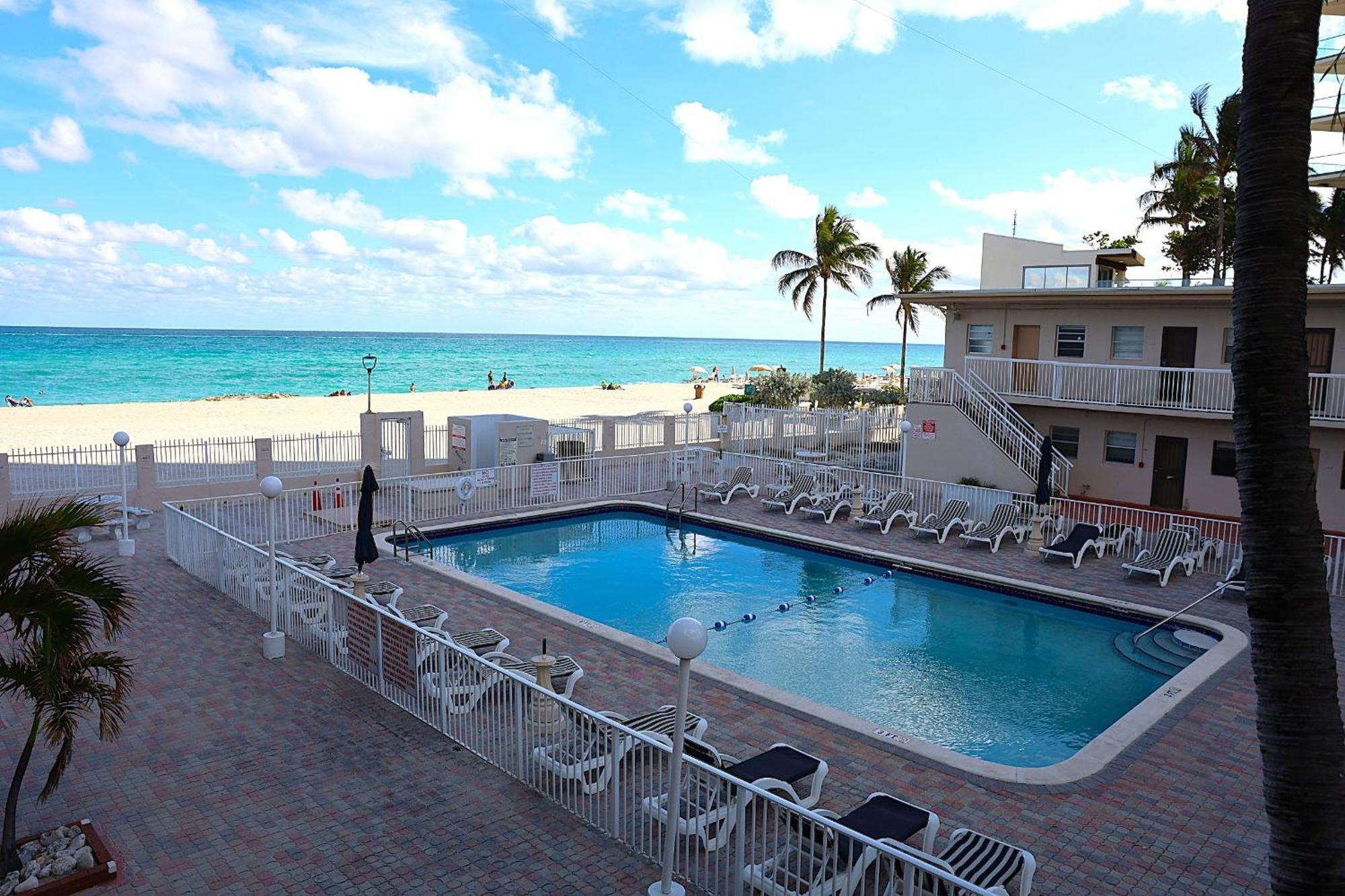 サニーアイルズビーチSunny Isles Free Parking Beachfrontアパートメント エクステリア 写真